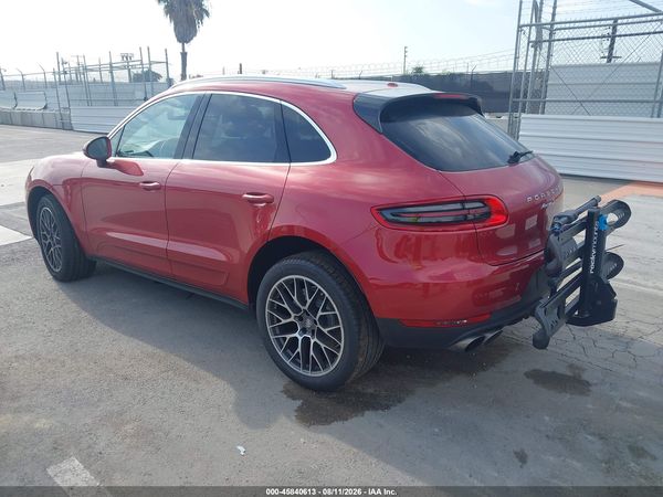 2016 PORSCHE MACAN S