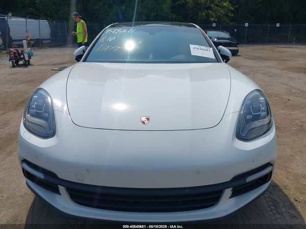 2018 PORSCHE PANAMERA 4S