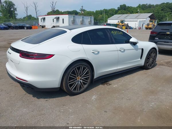 2018 PORSCHE PANAMERA 4S
