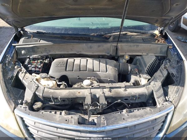 2014 CHEVROLET TRAVERSE LS — I10
