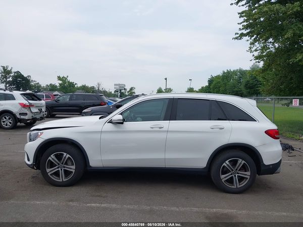 2019 MERCEDES-BENZ GLC 300