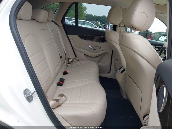 2019 MERCEDES-BENZ GLC 300 4MATIC