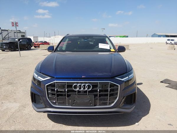 2022 AUDI Q8