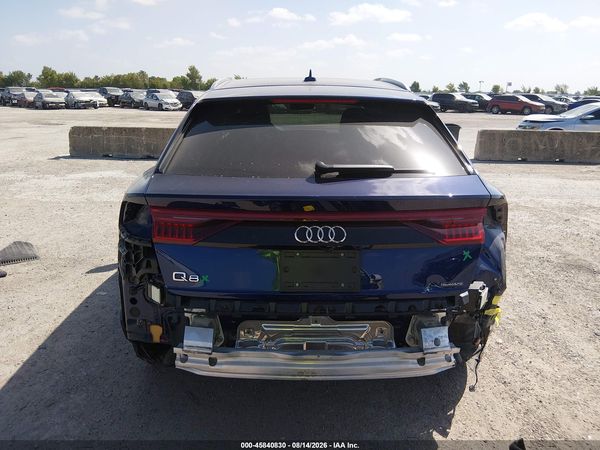 2022 AUDI Q8