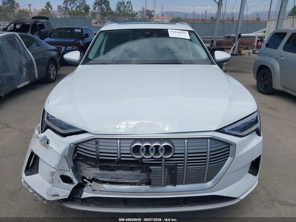 2022 AUDI E-TRON PREMIUM QUATTRO