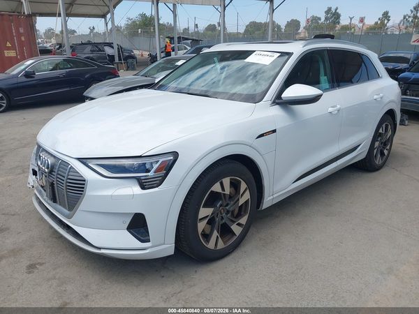 2022 AUDI E-TRON PREMIUM QUATTRO