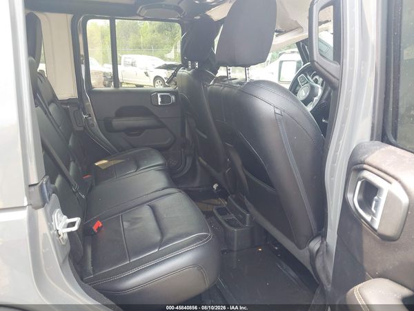 2019 JEEP WRANGLER UNLIMITED SAHARA 4X4