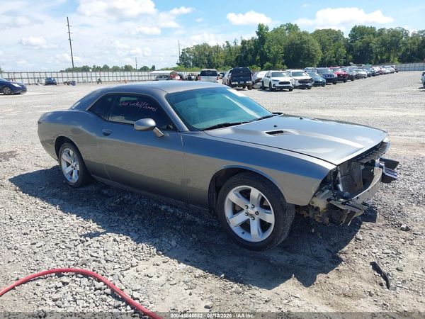 2012 DODGE CHALLENGER SXT