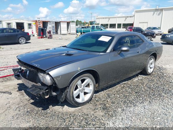 2012 DODGE CHALLENGER SXT