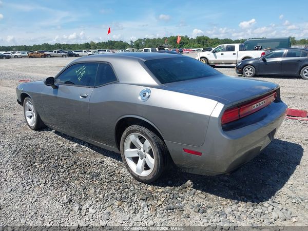 2012 DODGE CHALLENGER SXT