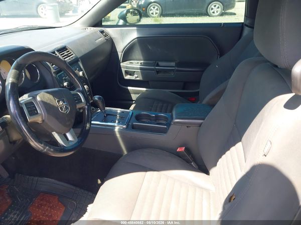 2012 DODGE CHALLENGER SXT