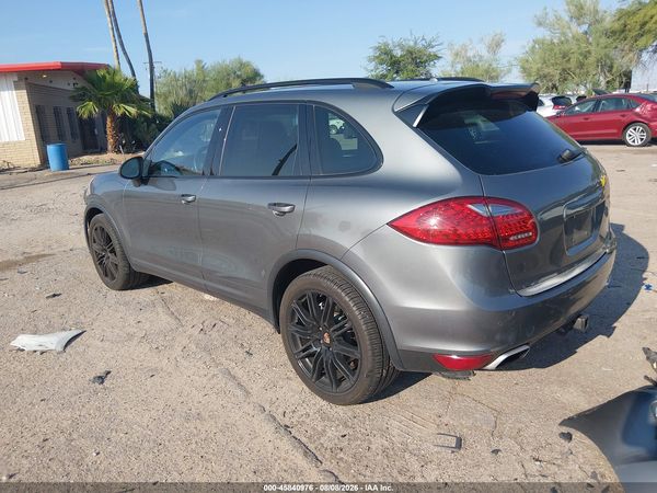 2014 PORSCHE CAYENNE S