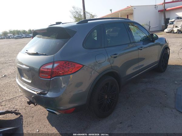 2014 PORSCHE CAYENNE S