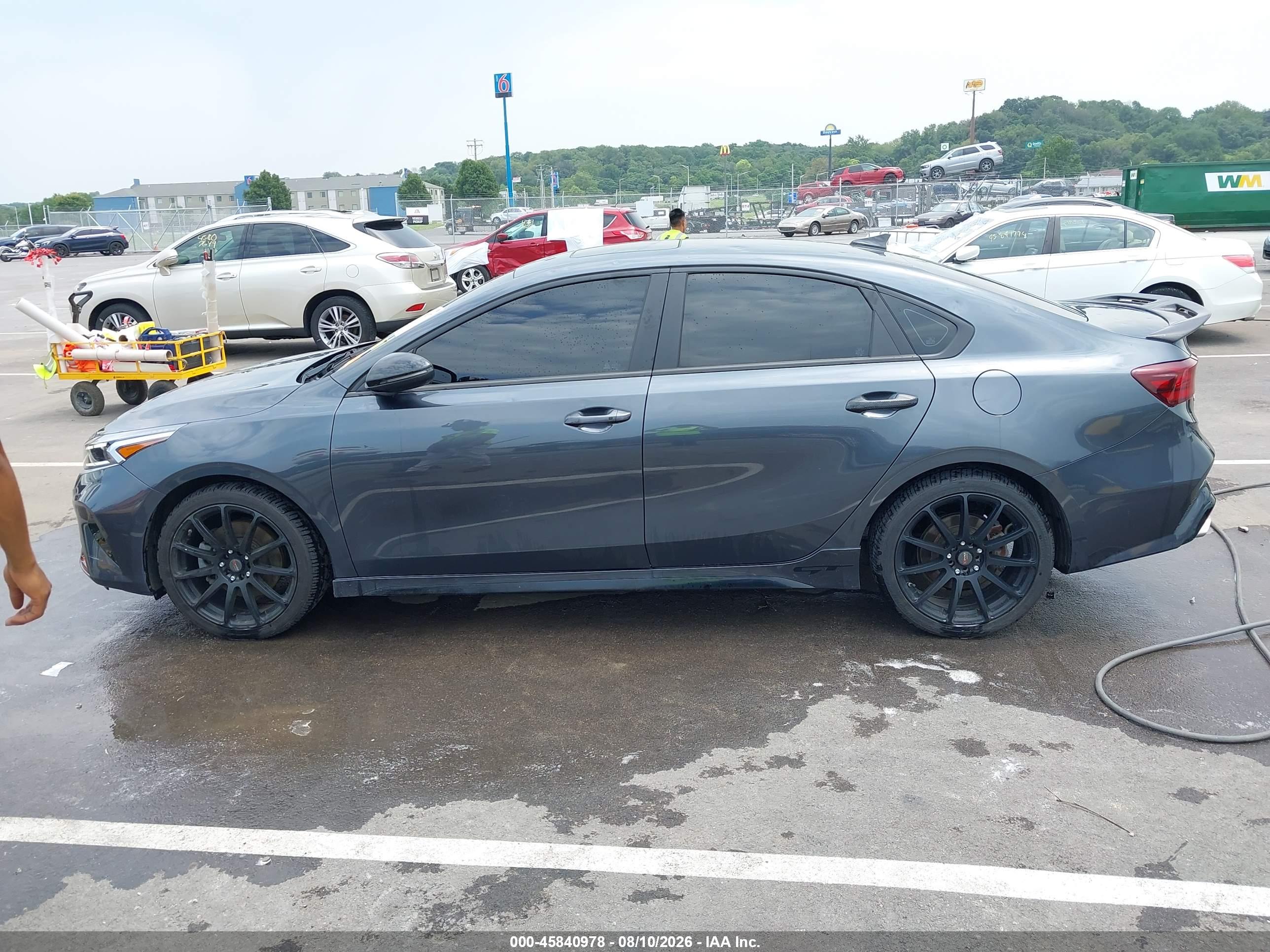 2023 KIA FORTE GT