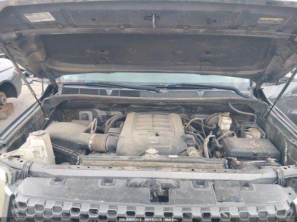 2018 TOYOTA TUNDRA SR5 5.7L V8