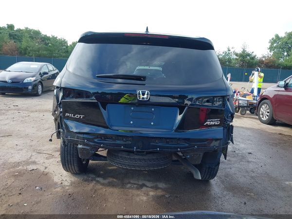 2022 HONDA PILOT AWD SPORT