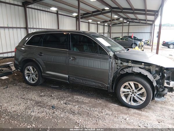 2021 AUDI Q7