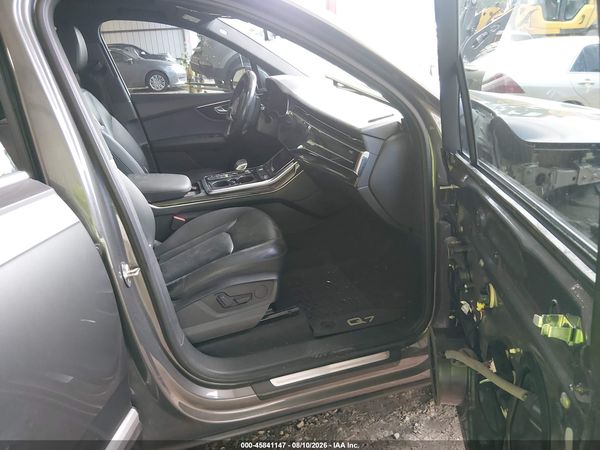 2021 AUDI Q7