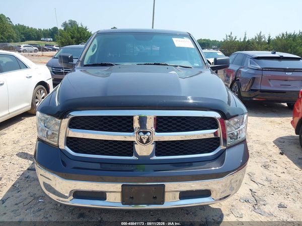 2018 RAM 1500 SLT  4X2 6'4 BOX