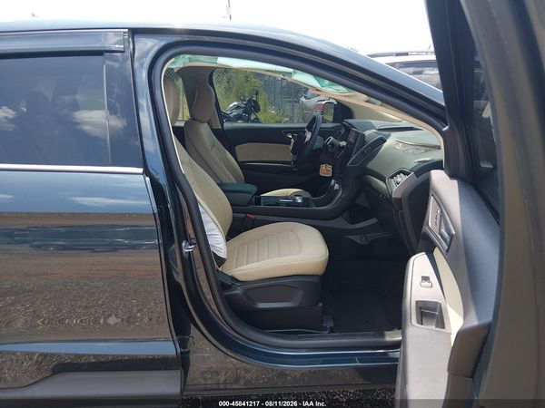 2022 FORD EDGE SE — I5