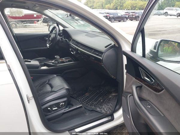 2017 AUDI Q7 3.0T PREMIUM