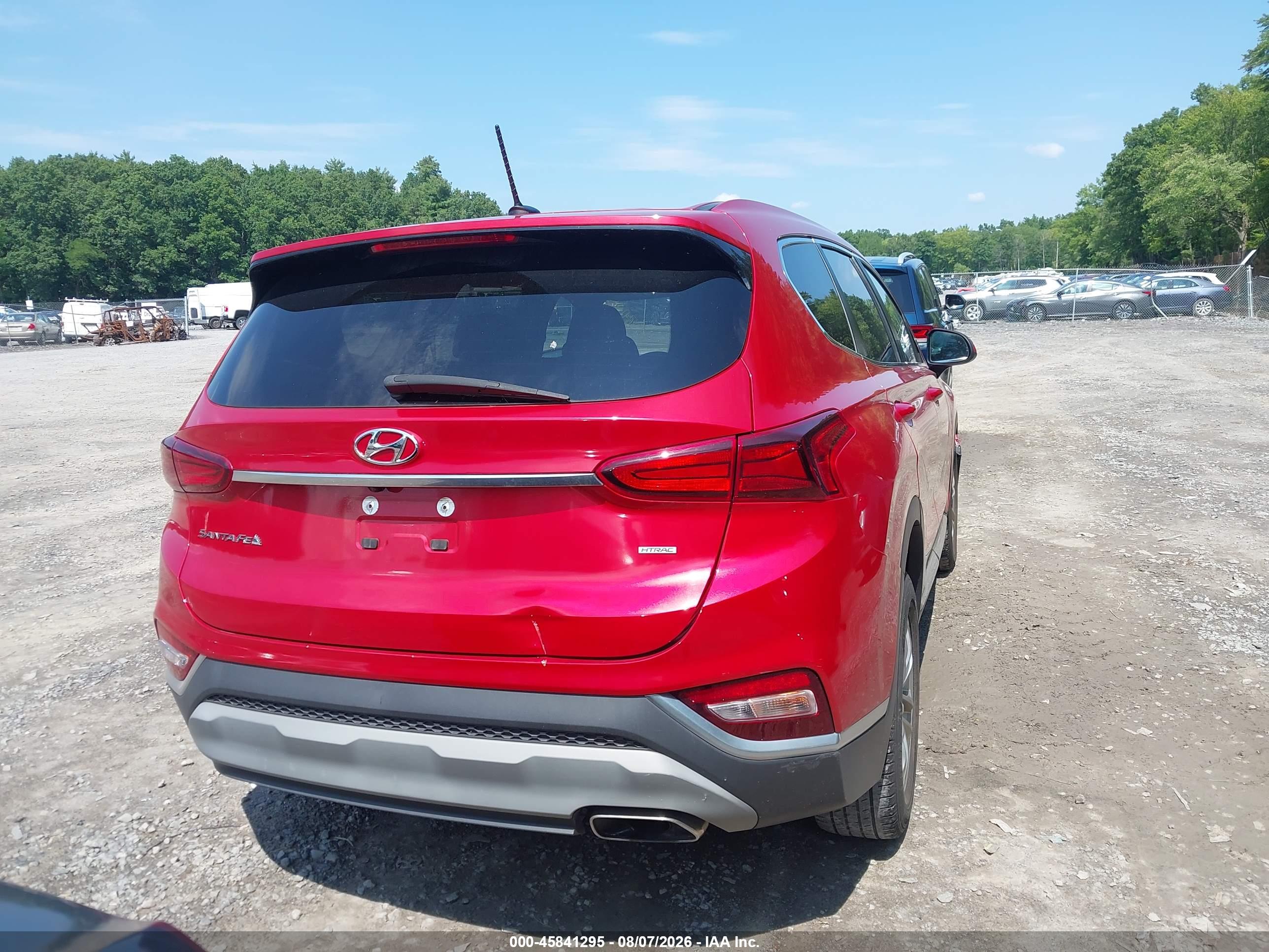 2019 HYUNDAI SANTA FE SE