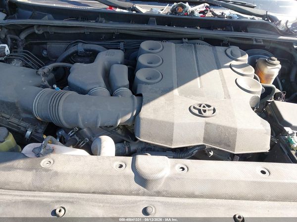 2019 TOYOTA 4RUNNER SR5
