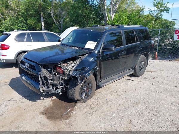 2019 TOYOTA 4RUNNER SR5