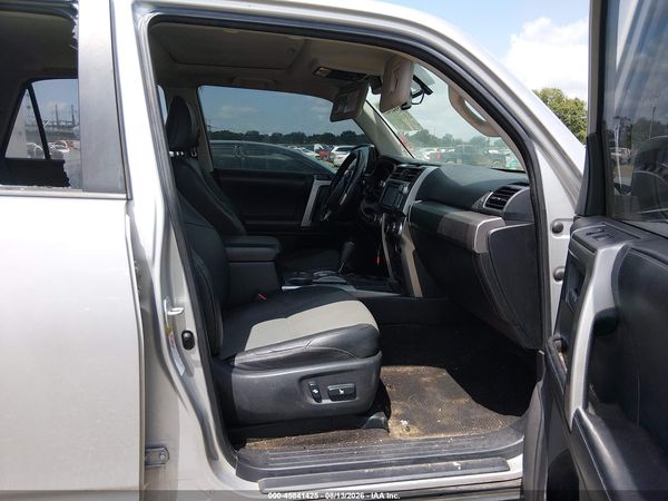 2017 TOYOTA 4RUNNER SR5 PREMIUM