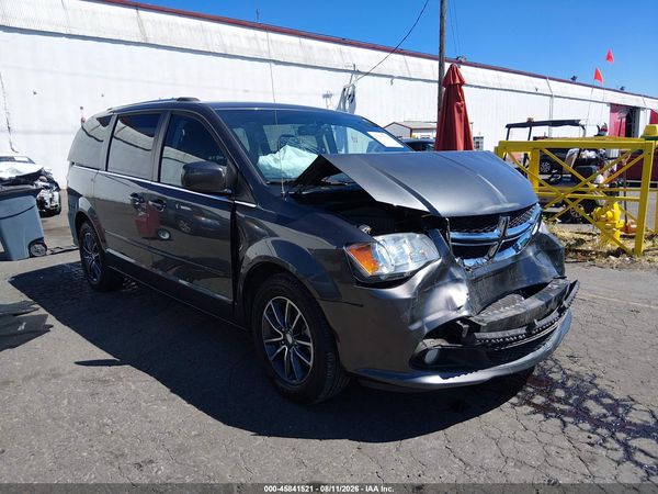2017 DODGE GRAND CARAVAN SXT — I1