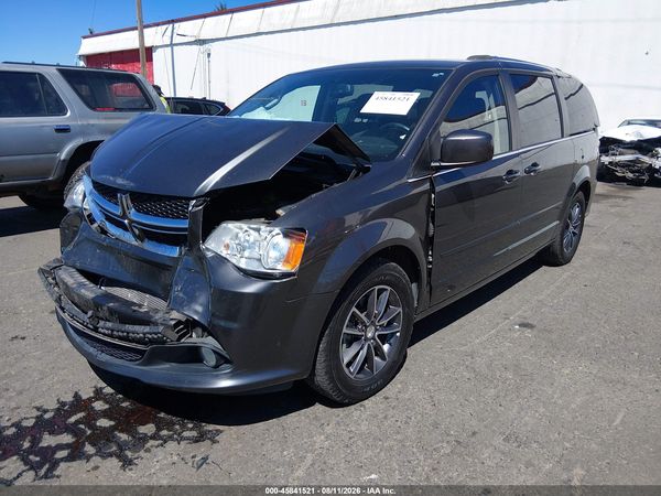 2017 DODGE GRAND CARAVAN SXT — I2