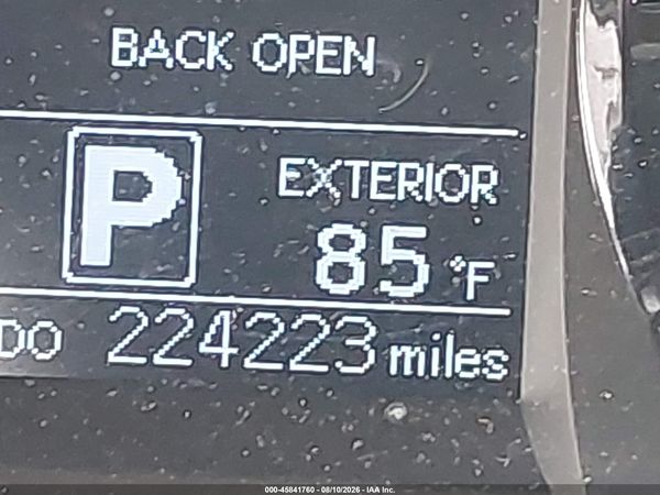 2015 TOYOTA SIENNA LE 8 PASSENGER