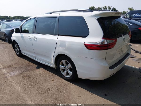 2015 TOYOTA SIENNA LE 8 PASSENGER