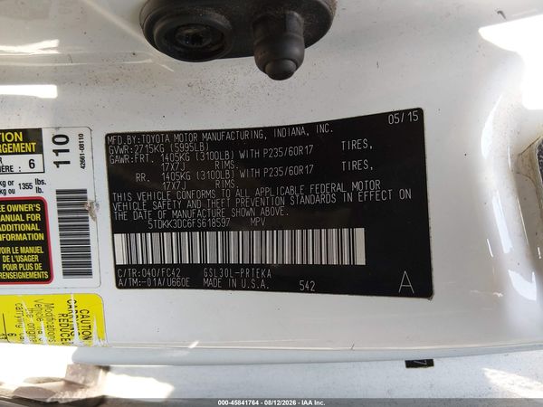 2015 TOYOTA SIENNA LE 8 PASSENGER
