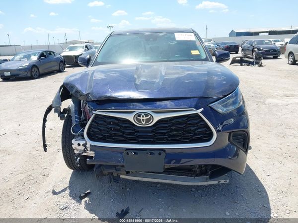 2022 TOYOTA HIGHLANDER L