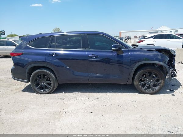 2022 TOYOTA HIGHLANDER L