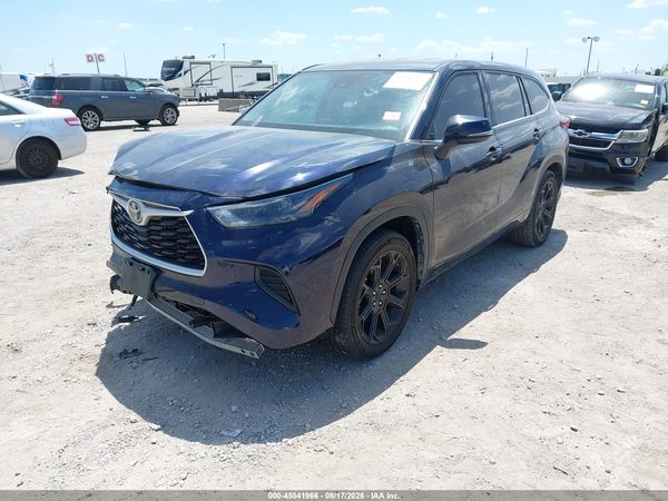 2022 TOYOTA HIGHLANDER L