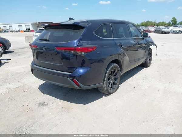 2022 TOYOTA HIGHLANDER L