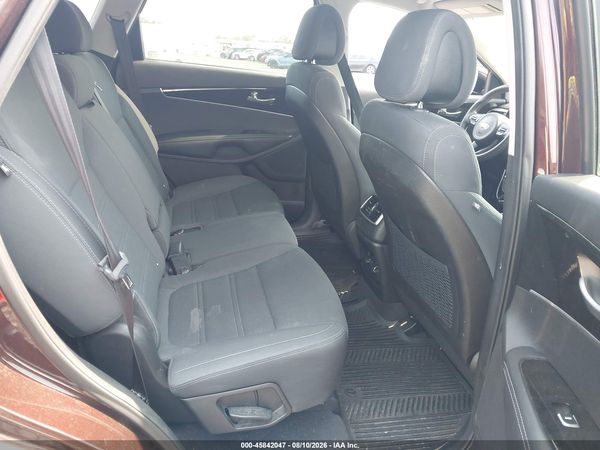 2016 KIA SORENTO 2.4L LX