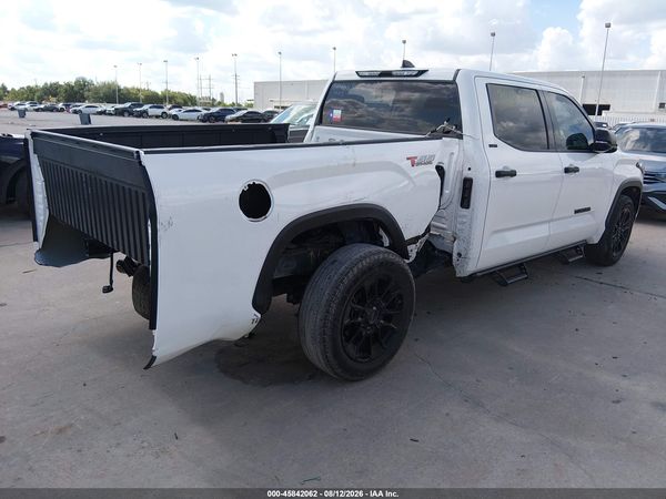 2023 TOYOTA TUNDRA SR5