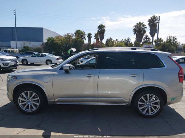 2016 VOLVO XC90 HYBRID T8 MOMENTUM