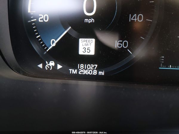 2016 VOLVO XC90 HYBRID T8 MOMENTUM