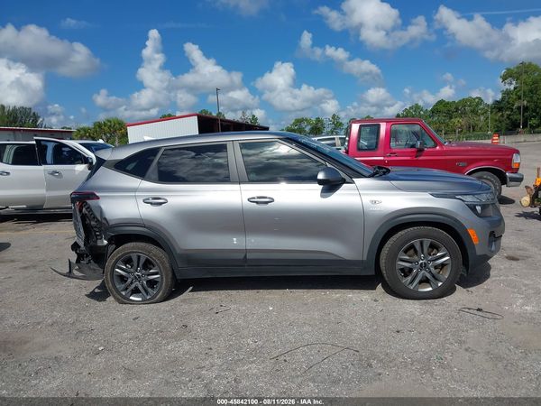 2022 KIA SELTOS LX