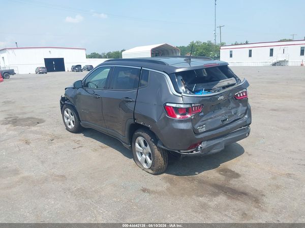 2020 JEEP COMPASS LATITUDE 4X4 — I3