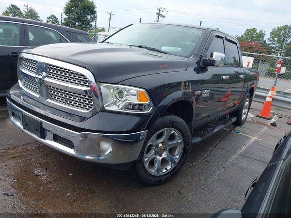 2017 RAM 1500 LARAMIE  4X4 5'7 BOX
