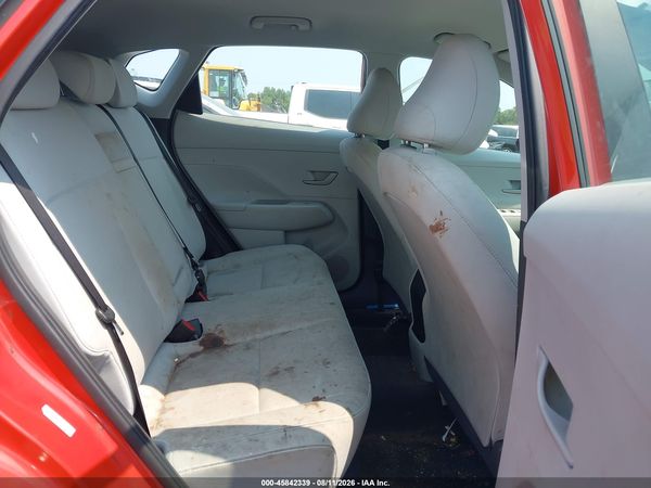 2024 HYUNDAI KONA SE