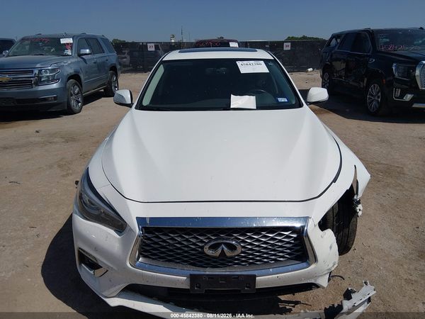 2021 INFINITI Q50 LUXE