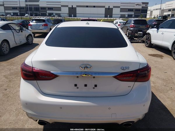 2021 INFINITI Q50 LUXE
