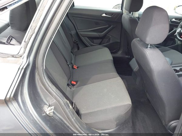 2021 VOLKSWAGEN JETTA 1.4T R-LINE/1.4T S — I8