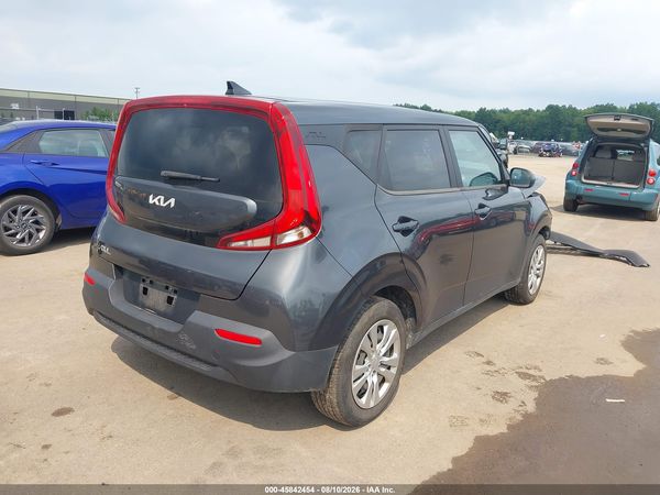 2022 KIA SOUL LX